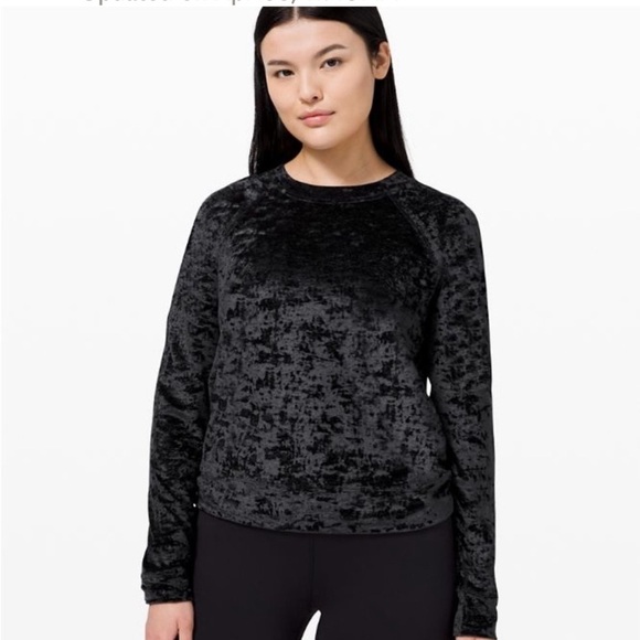 Lululemon Athletica Black Velvet Spandex Top Size 8(P2P 20” flat) - Picture 1 of 7